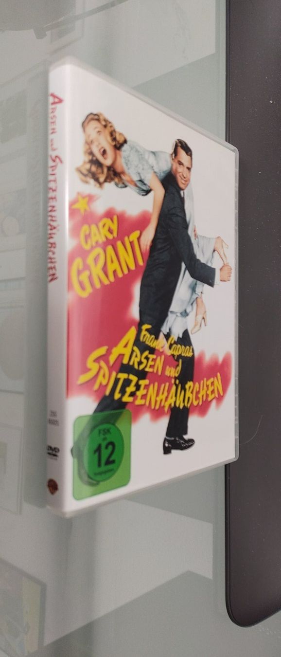Tutti i DVDs: Arsen und Spitzenhäubchen DVD – Usato da Dottikon venduto da Oldyfreak