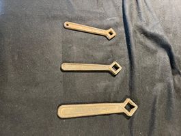 3 Antike Mutternschlüssel, Schraubenschlüssel, Oldtimer W...
