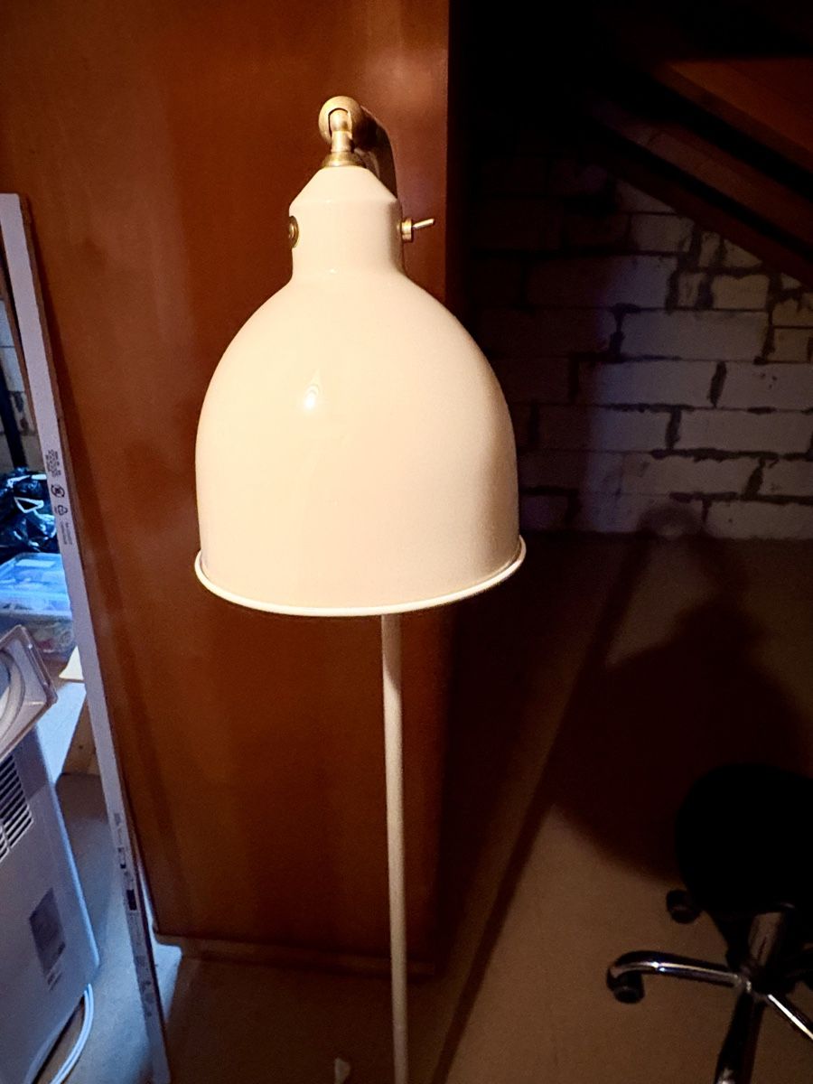 Ikea Lampes: Stehlampe – D'occasion à Grabs par Balko1 1