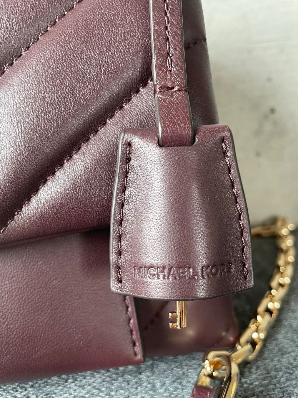 Michael Kors Taschen für Damen: Michael Kors Cece Quilted Bag – Gebraucht aus Dübendorf von VSAngel 5