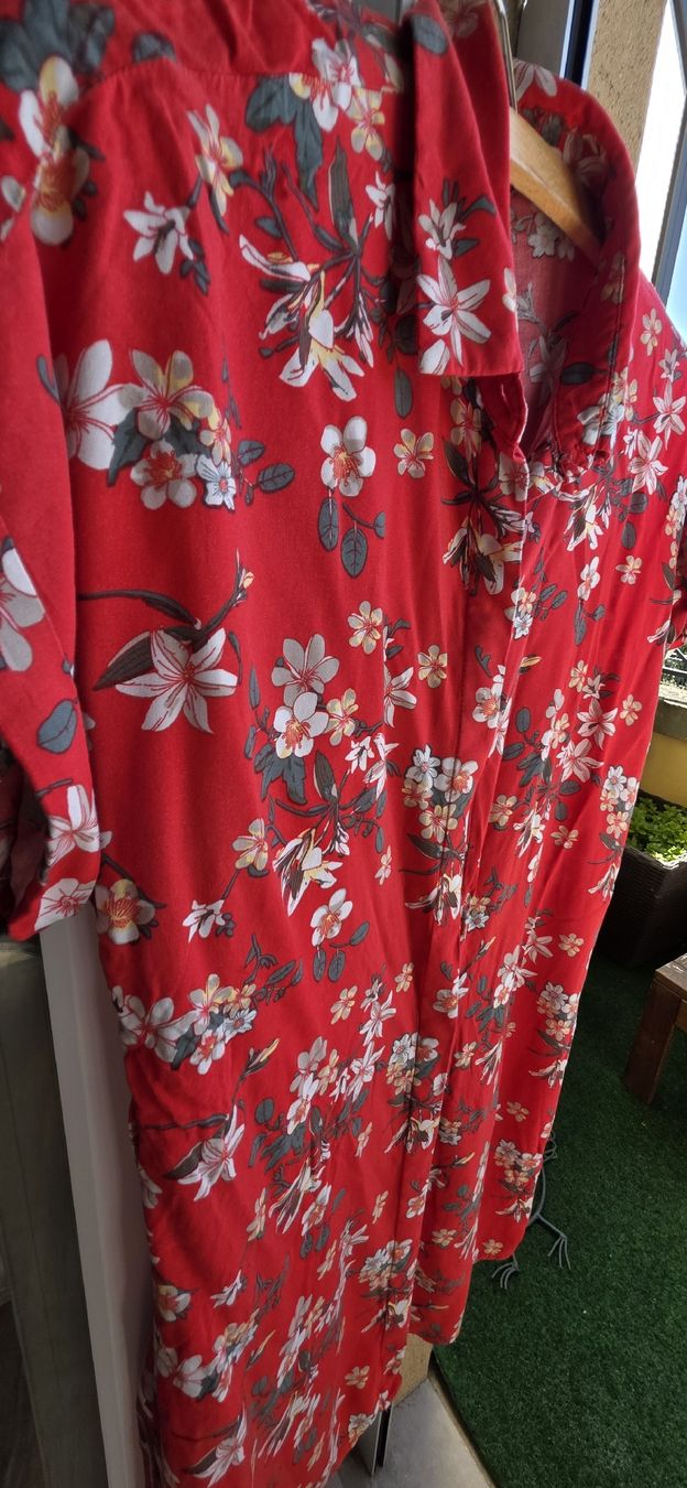 Vero Moda Camicette: Chemise rouge à fleurs Vero moda taille S – Usato da Yverdon-les-Bains venduto da van_dq65 5