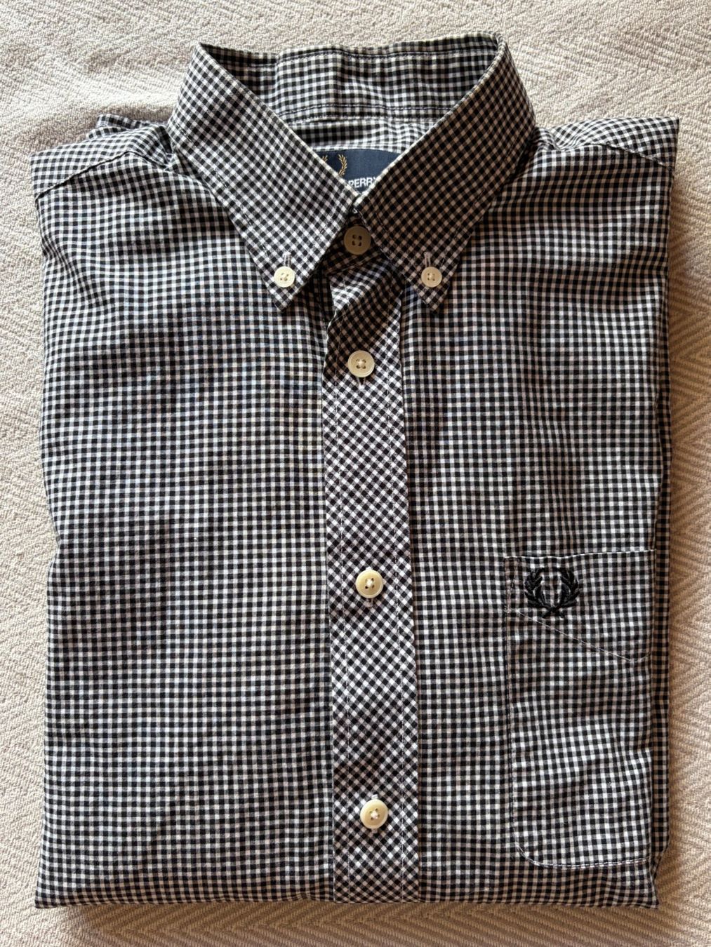 Fred Perry Chemises: FRED PERRY Hemd - Grösse S – D'occasion à Aarberg par umearocks 1