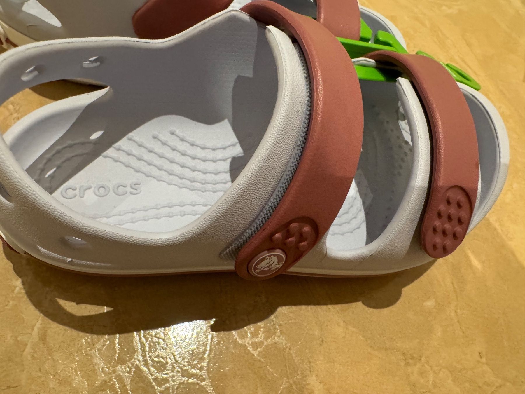 Crocs Scarpe per ragazze: Crocs neue Sandalen 29/30 – Nuovo e nell'imballaggio originale da Klingnau venduto da Markus14 1