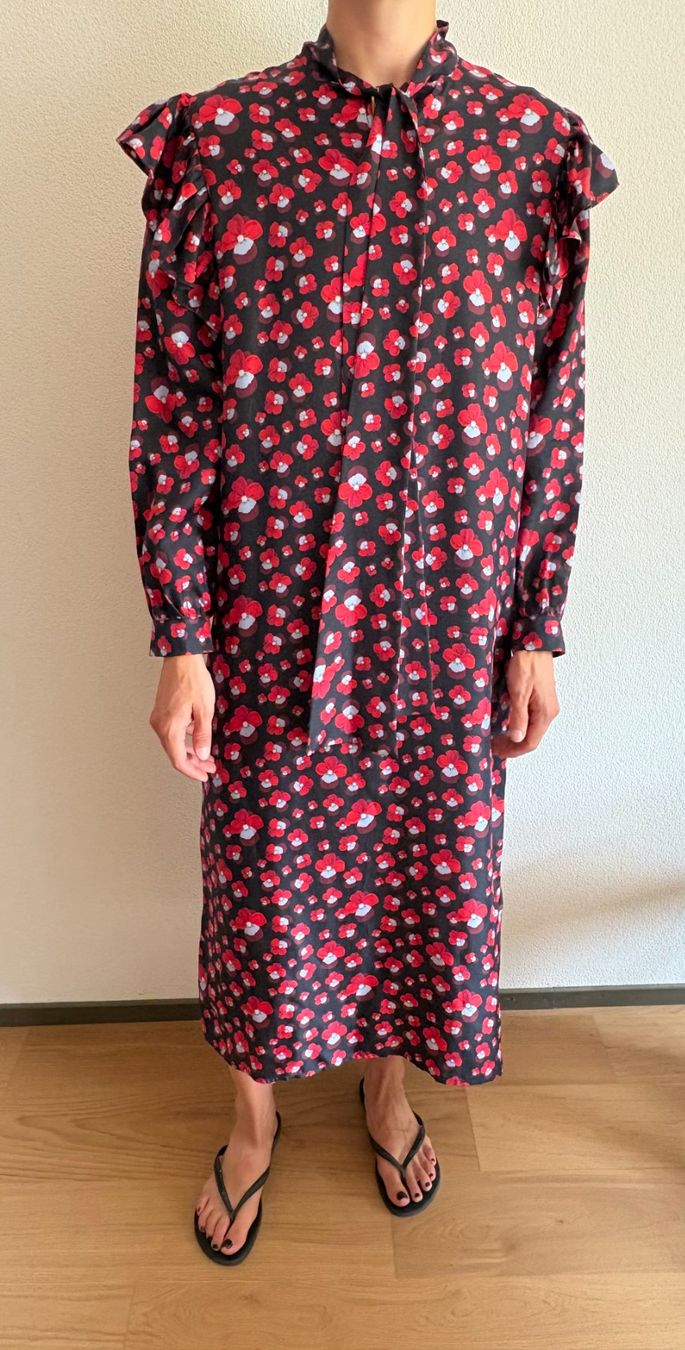 Kleider: NUÉ NOTES KLEID BLUMENPRINT SEIDE – Gebraucht aus Zürich von joh_z2vz