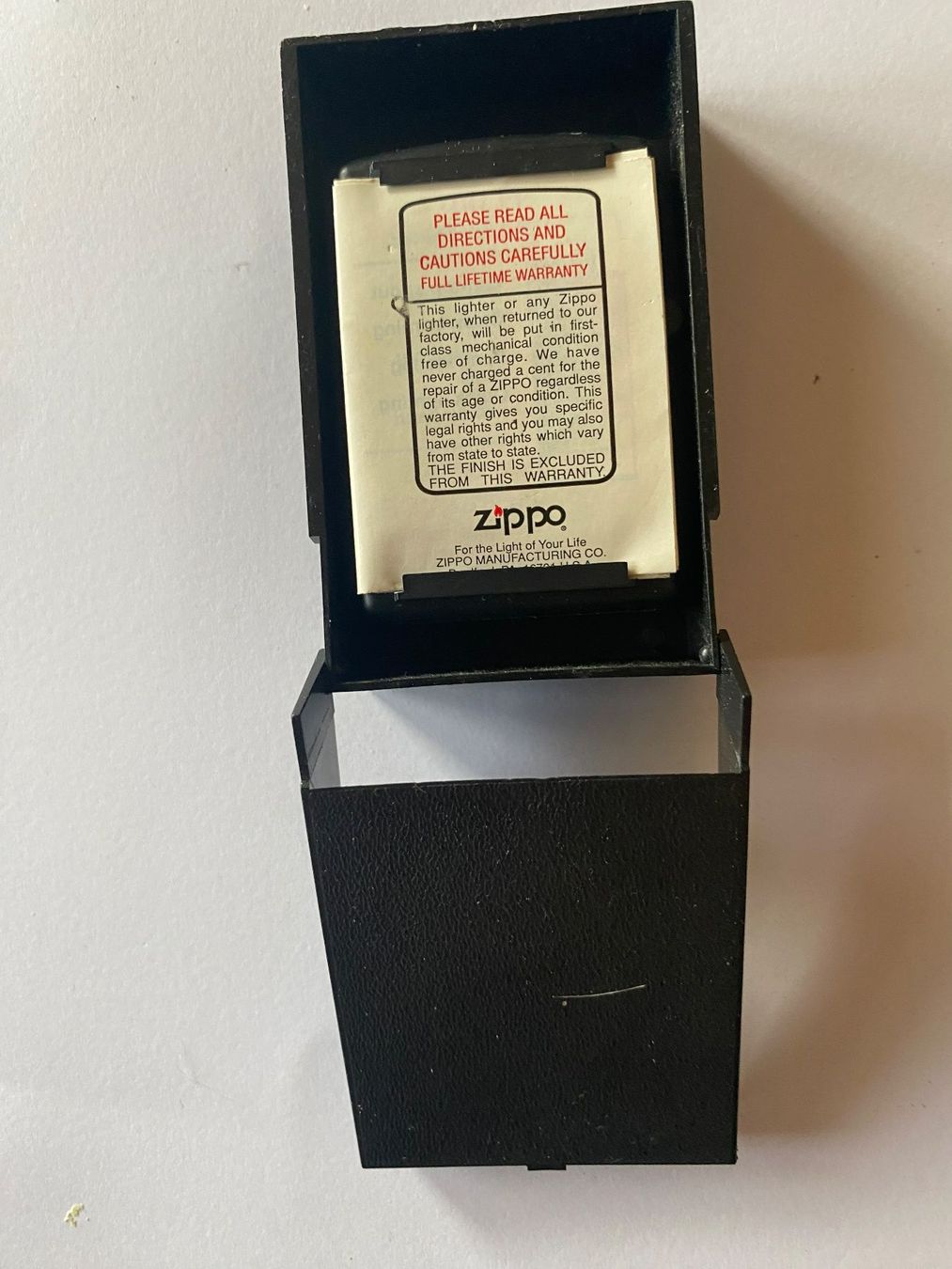 Zippo Accendini: Feuerzeug Zippo Murphys Irish Stout – Usato da Utzenstorf venduto da Horner18 5