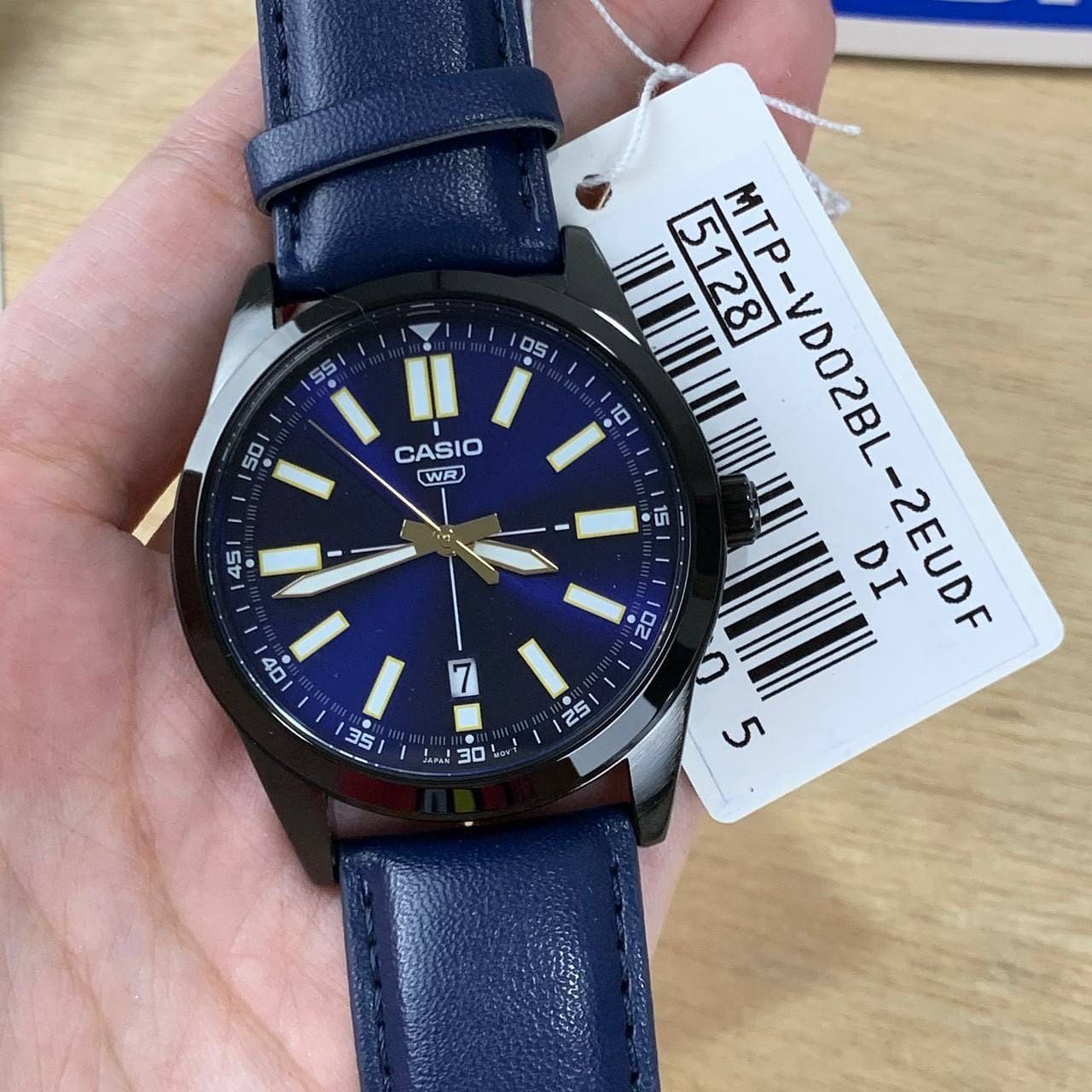 Casio Orologi: Casio Armbanduhren MTP-VD02BL-2EUDF – Nuovo e nell'imballaggio originale da Adlikon b.Regensdf venduto da GPITIME 3
