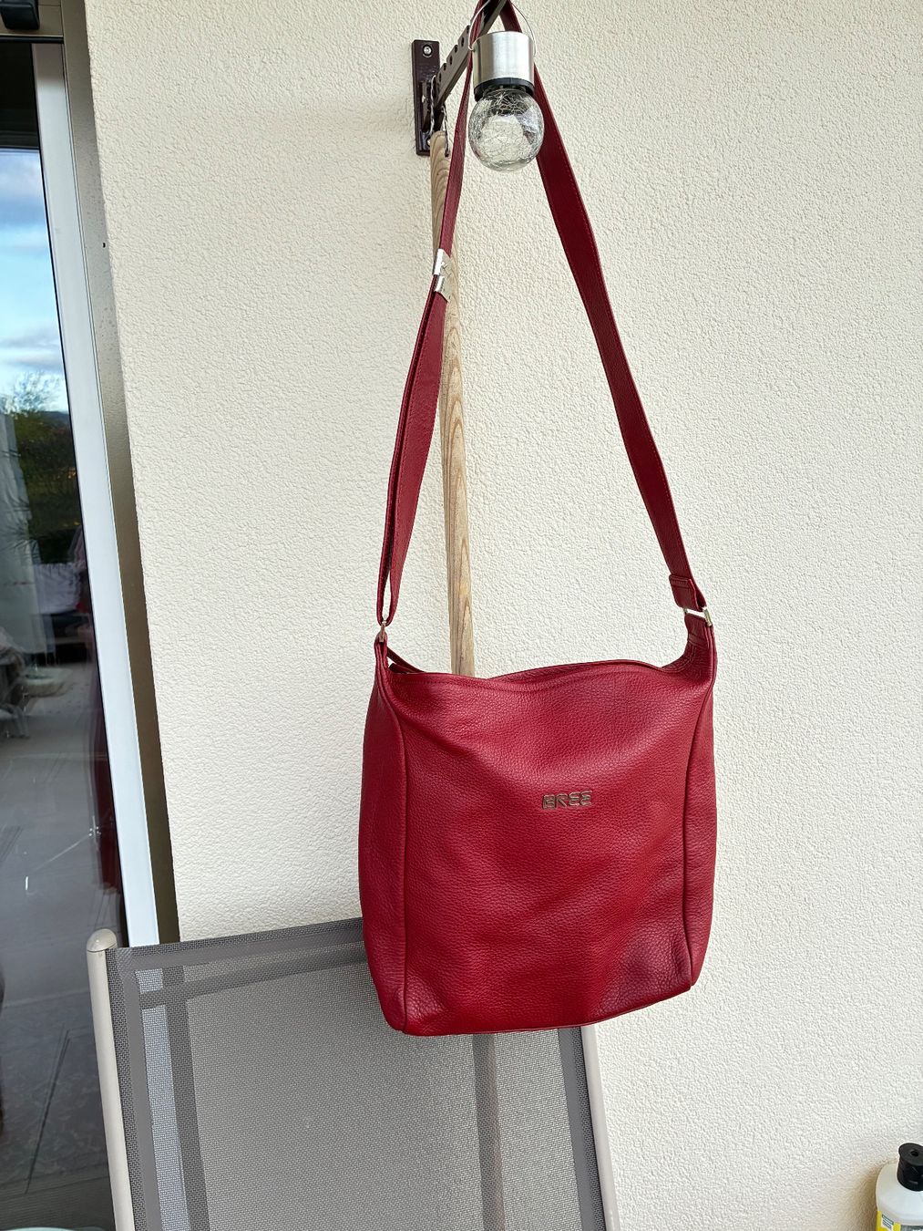 Bree Borse da donna: Bree Schultertasche, Nola 4 – Nuovo (secondo la descrizione) da Bettlach venduto da Brissoni