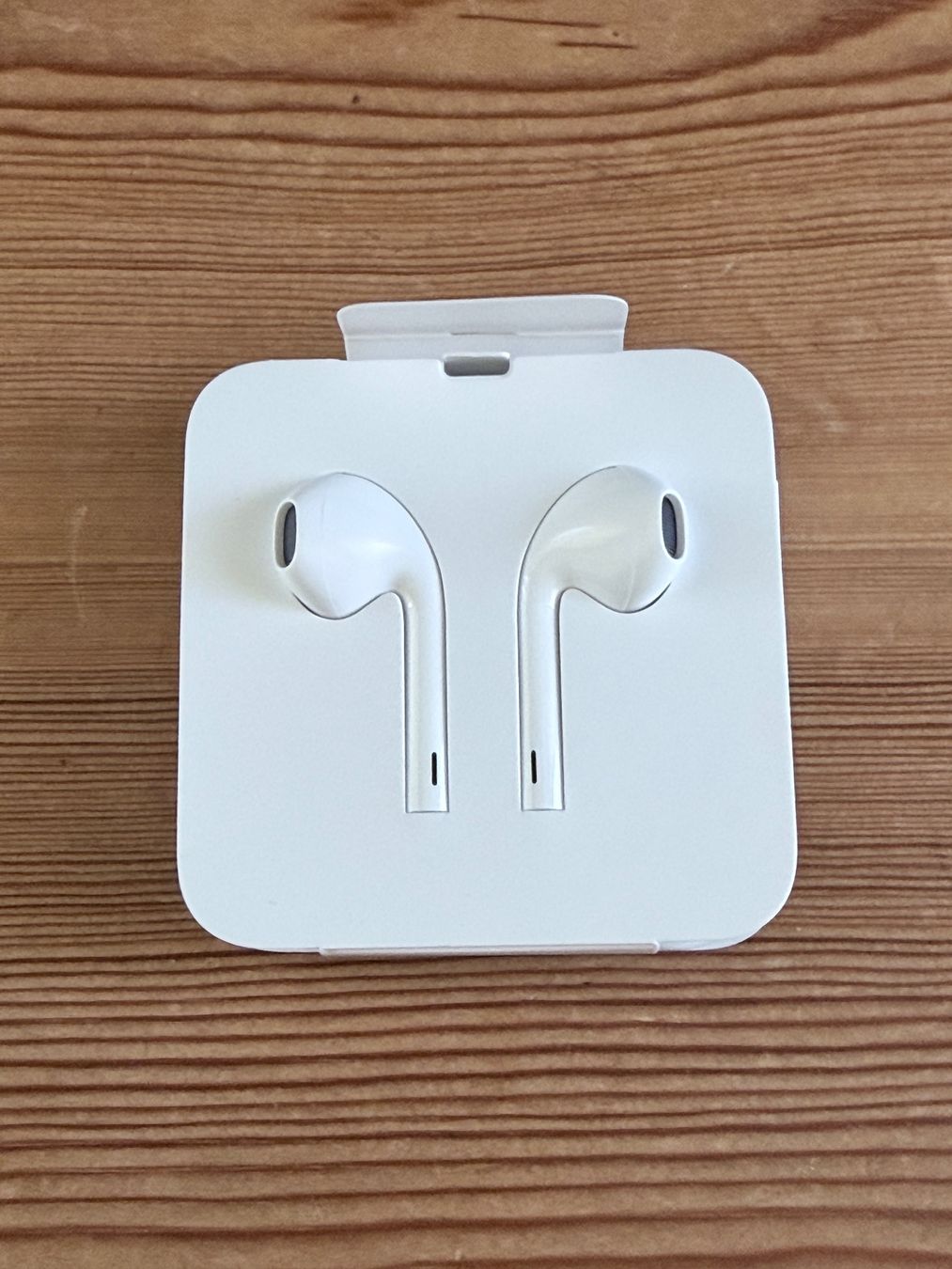 Apple Cuffie: Apple EarPods mit Lightning Anschluss & Adapter neu ovp – Nuovo e nell'imballaggio originale da Waldkirch venduto da ItaloFam