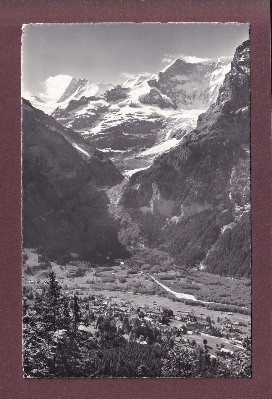 Cartoline postali: Grindelwald - Blick von AELLFLUH aus - 1961 – Usato da Pully venduto da nicecards