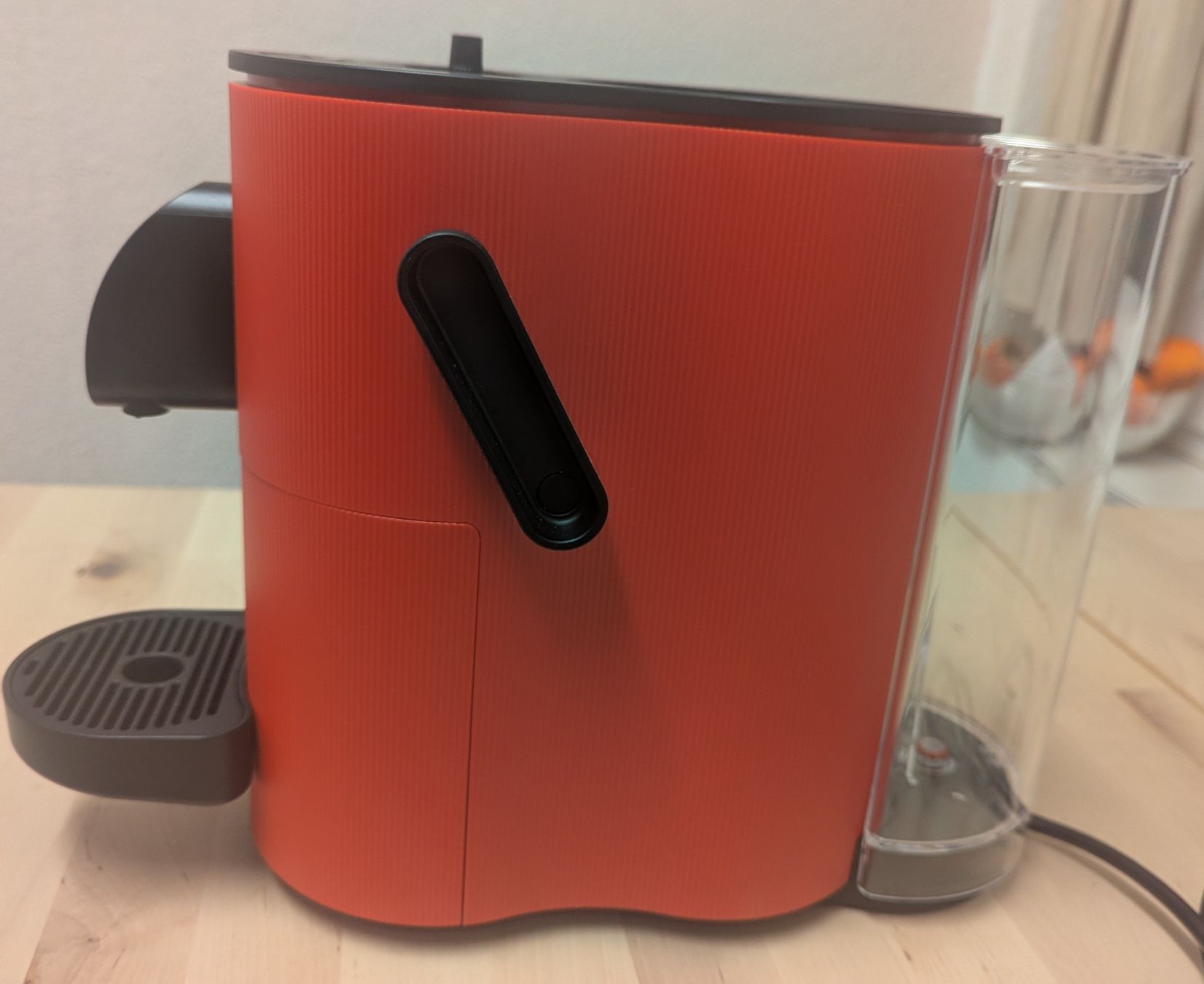 Coffee B Macchine per caffè & Macchine per espresso: CoffeeB Globe Kaffeemaschine - Rot – Usato da Winterthur venduto da sansee 2