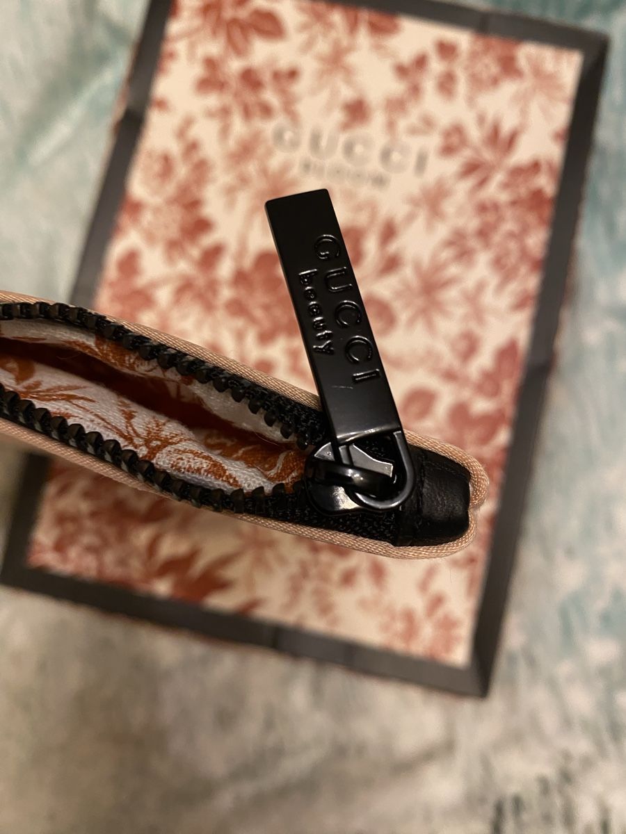 Gucci Custodie per cosmetici: Gucci Bloom Necessaire/Kosmetiktasche,NEU – Nuovo e nell'imballaggio originale da Killwangen venduto da BeautysAndEmmas 2