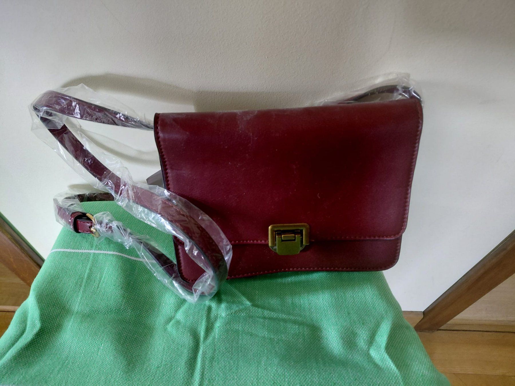 Borse da donna: Sac à main rouge Vilanova neuf – Nuovo (secondo la descrizione) da St-Blaise venduto da Seconde_Griffe