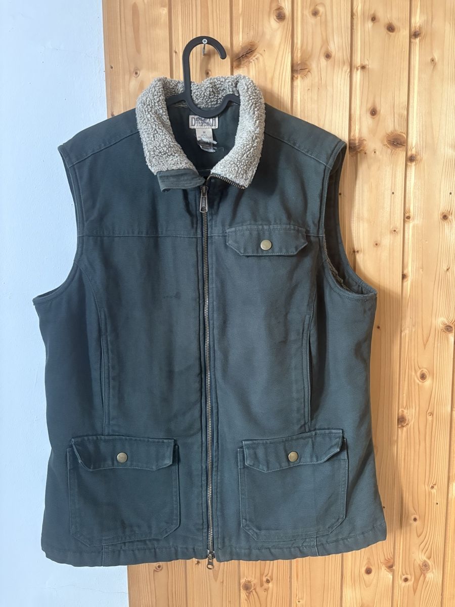 Gilet & Giacche: Duluth Trading Vest – Usato da Scuol venduto da jul_xwm9 1