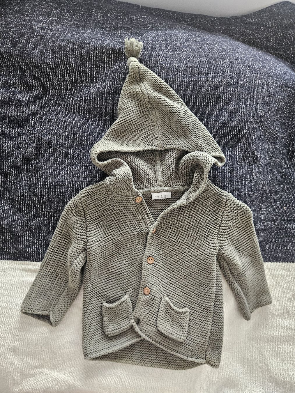 Next Maglioni & Felpe: Baby Strickjacke Next  – Usato da Wil SG venduto da an_ka