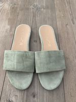 UNISA Pantoletten hellgrün Wildleder Gr. 39 Sommer top!