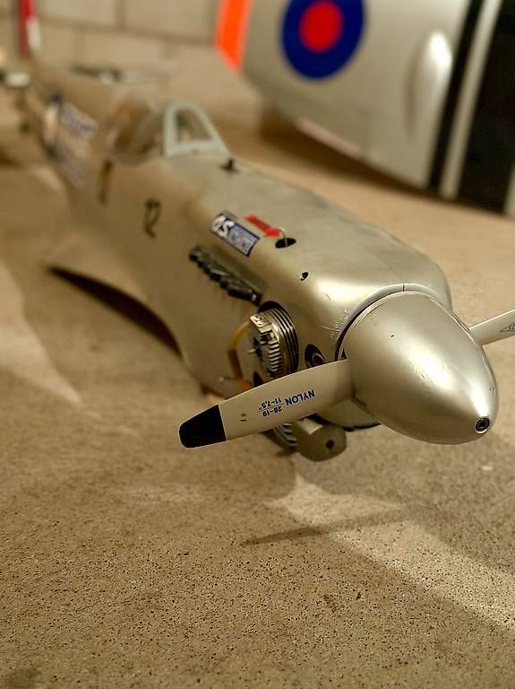 Modellismo RC: Modellflugzeug - Spitfire – Usato da Wil SG venduto da JoRaHa 1