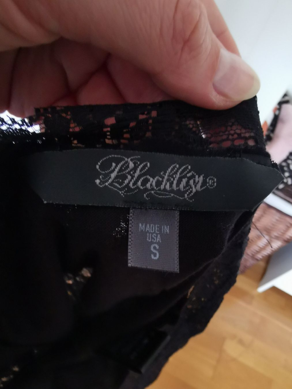Top: Body aus Spitze – Nuovo (secondo la descrizione) da Zürich venduto da Immoertel 2