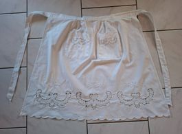 Tablier ancien