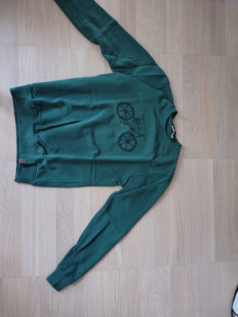Pullover & Sweatshirts: Pullover Grösse S Greenbomb – Gebraucht aus Regensdorf von szo_xjg5