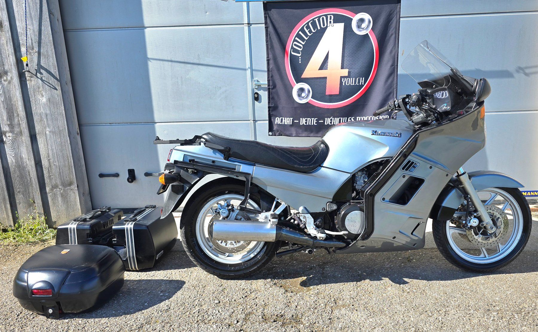 Kawasaki Strasse: Kawasaki GTR 1000 – Gebraucht aus Hauteville von Alain011111116 1