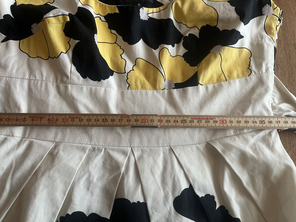Kleider: Kleid Warehouse Gr 40 – Neu (gemäss Beschreibung) aus Aarberg von Jakaro 4