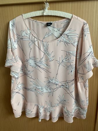 SOliver 🌸zauberhafte 🌸Bluse Gr. 44, neu