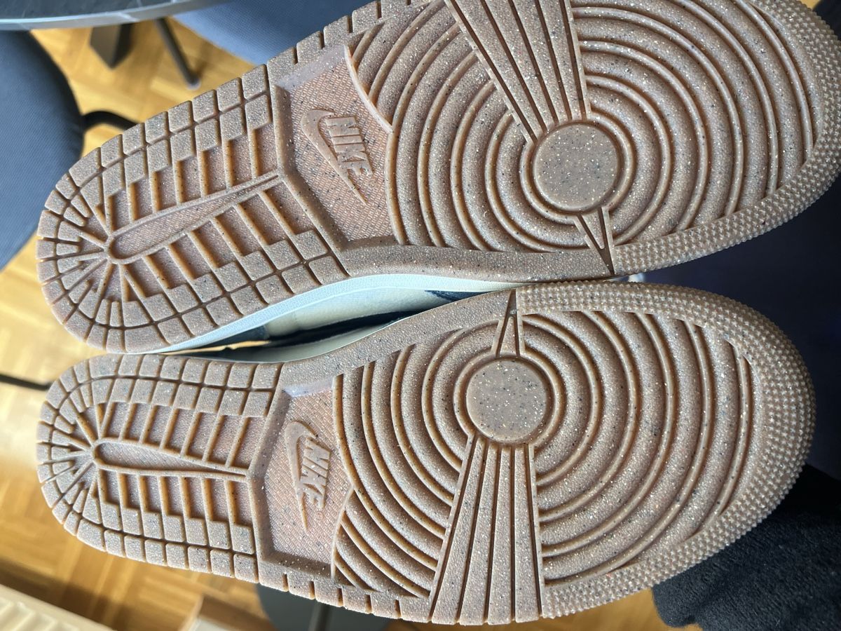 Jordan Scarpe da uomo: Air Jordan 1 Rétro High OG – Nuovo e nell'imballaggio originale da Epalinges venduto da pau_78d8 5