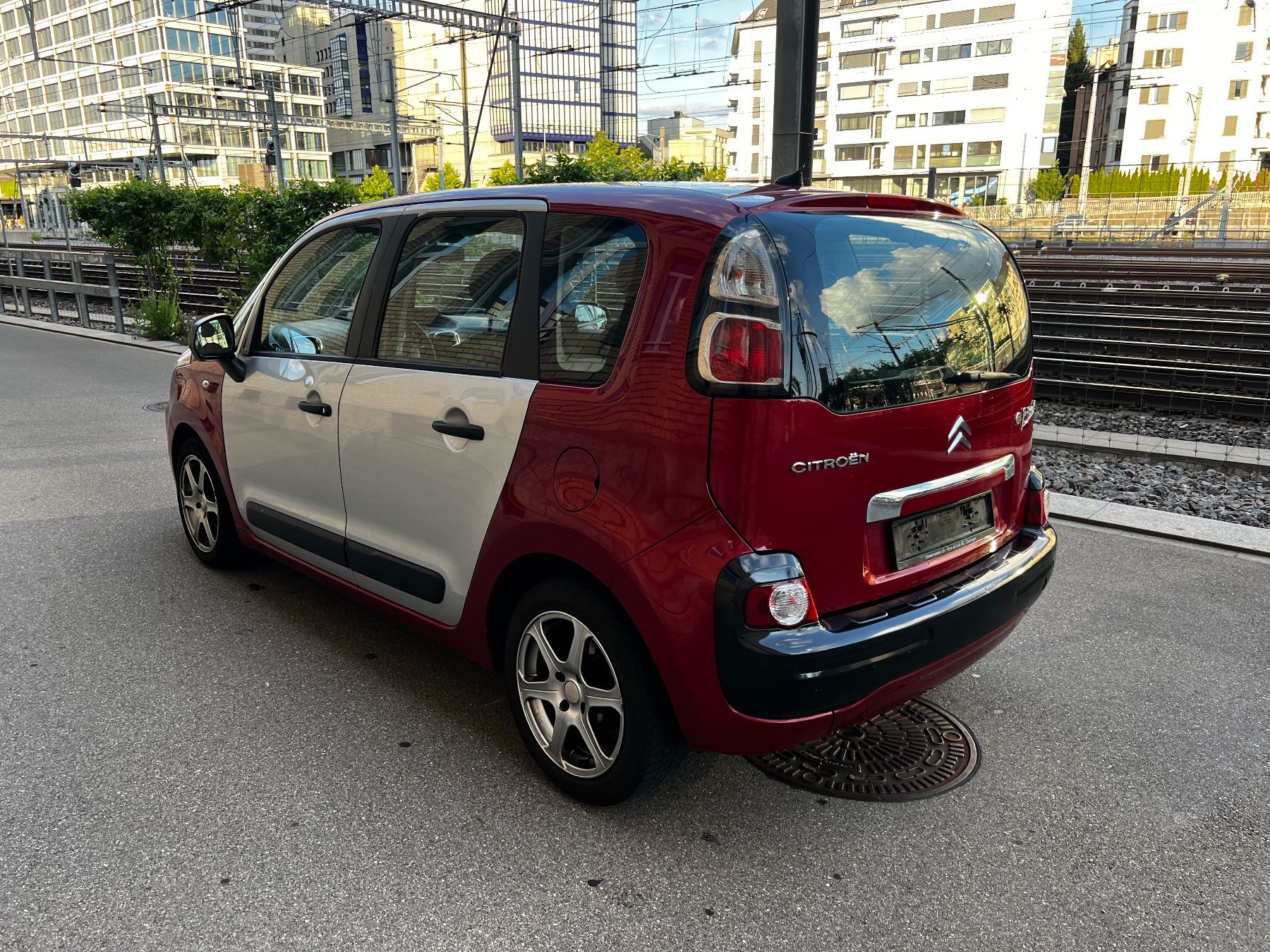 Citroën Automobili: Citroen Picasso C3 – Usato da Zürich venduto da Multistiva 6