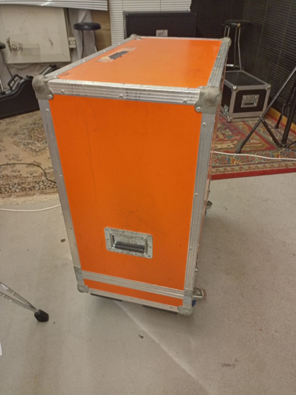 Musikinstrumente: Orange 4X12 Mit flight case! – Gebraucht aus Luzern von car_z5vs 7