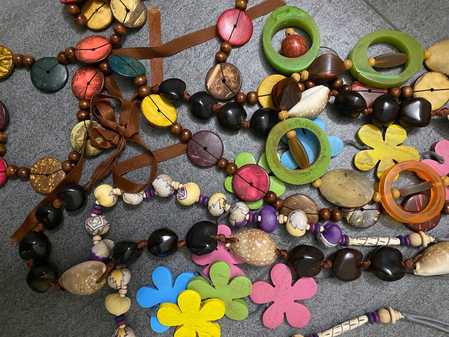 Ketten: Modeschmuck-Set – Gebraucht aus bern von nani123