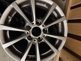 Vier Felgen BMW