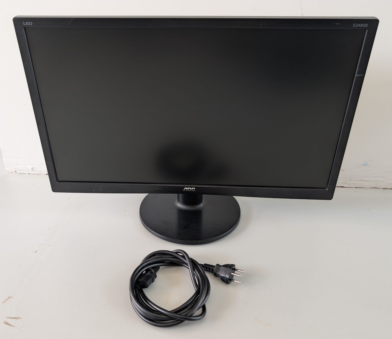 AOC Monitor: AOC 24" Monitor E2460SH – Usato da Dietlikon venduto da ComdatAG