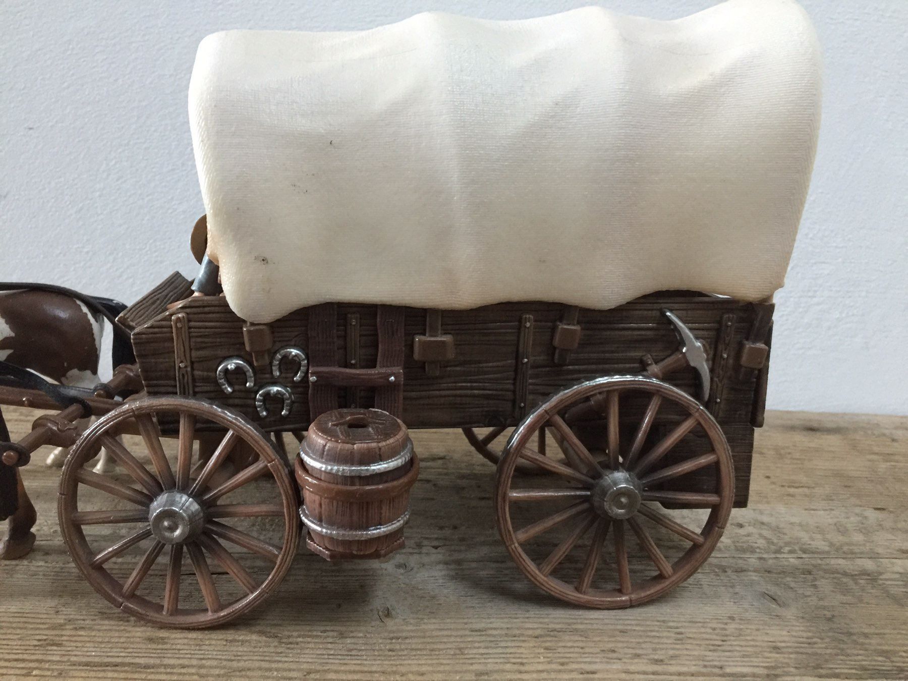 Schleich Statuette: Schleich Indianer Planwagen 42024 – Usato da Ennetbaden venduto da mapa05 1