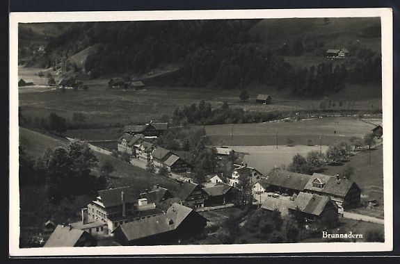 Cartoline postali: Brunnadern, Teilansicht aus der Vogelsch – Usato da Berlin venduto da bartko-reher