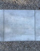 Feinsteinzeugplatten grau für Aussenbereich (frostsicher)