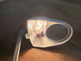 Vintage Schreibtischlampe / Leselampe mit Lupe