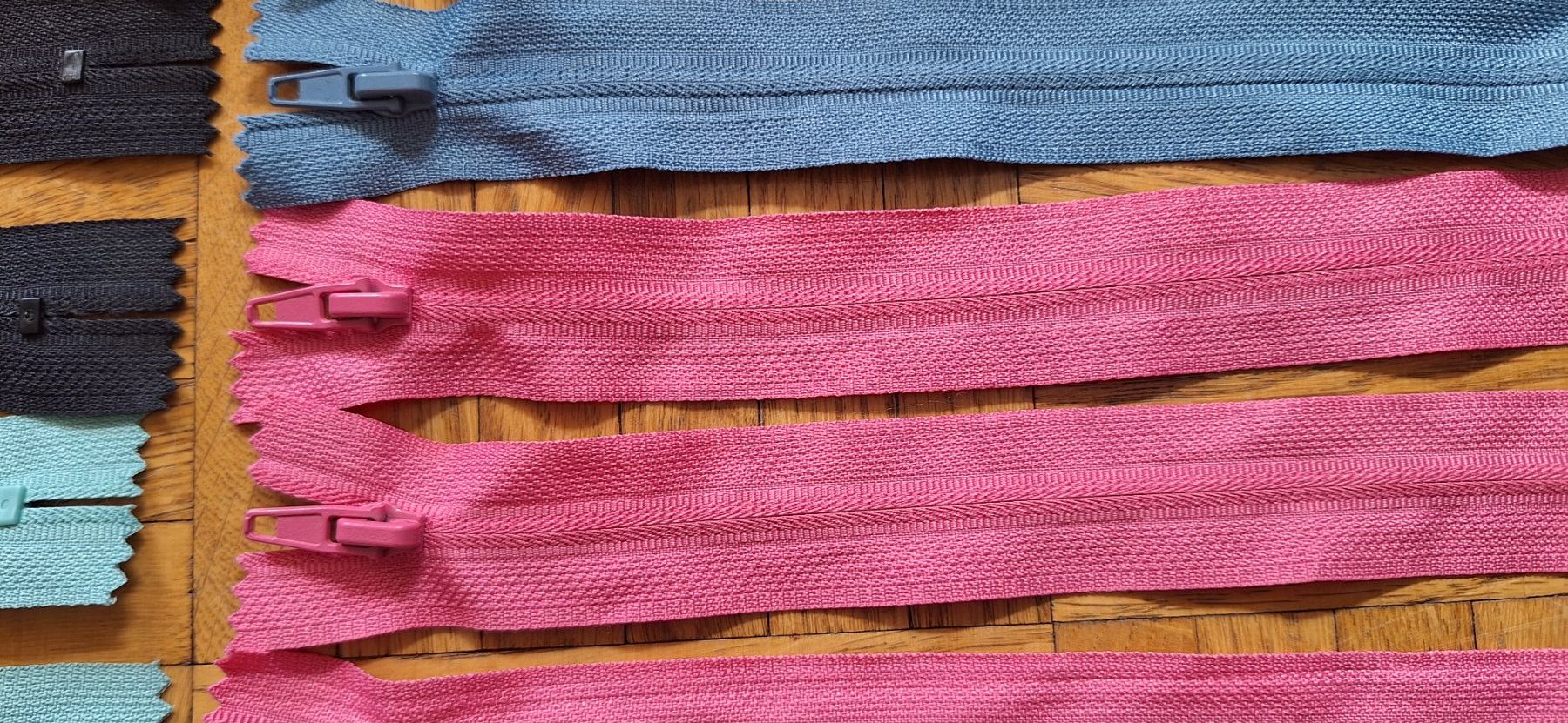 Tessuti: 20cm Reissverschluss set – Usato da Wetzikon ZH venduto da NaWetzi 2