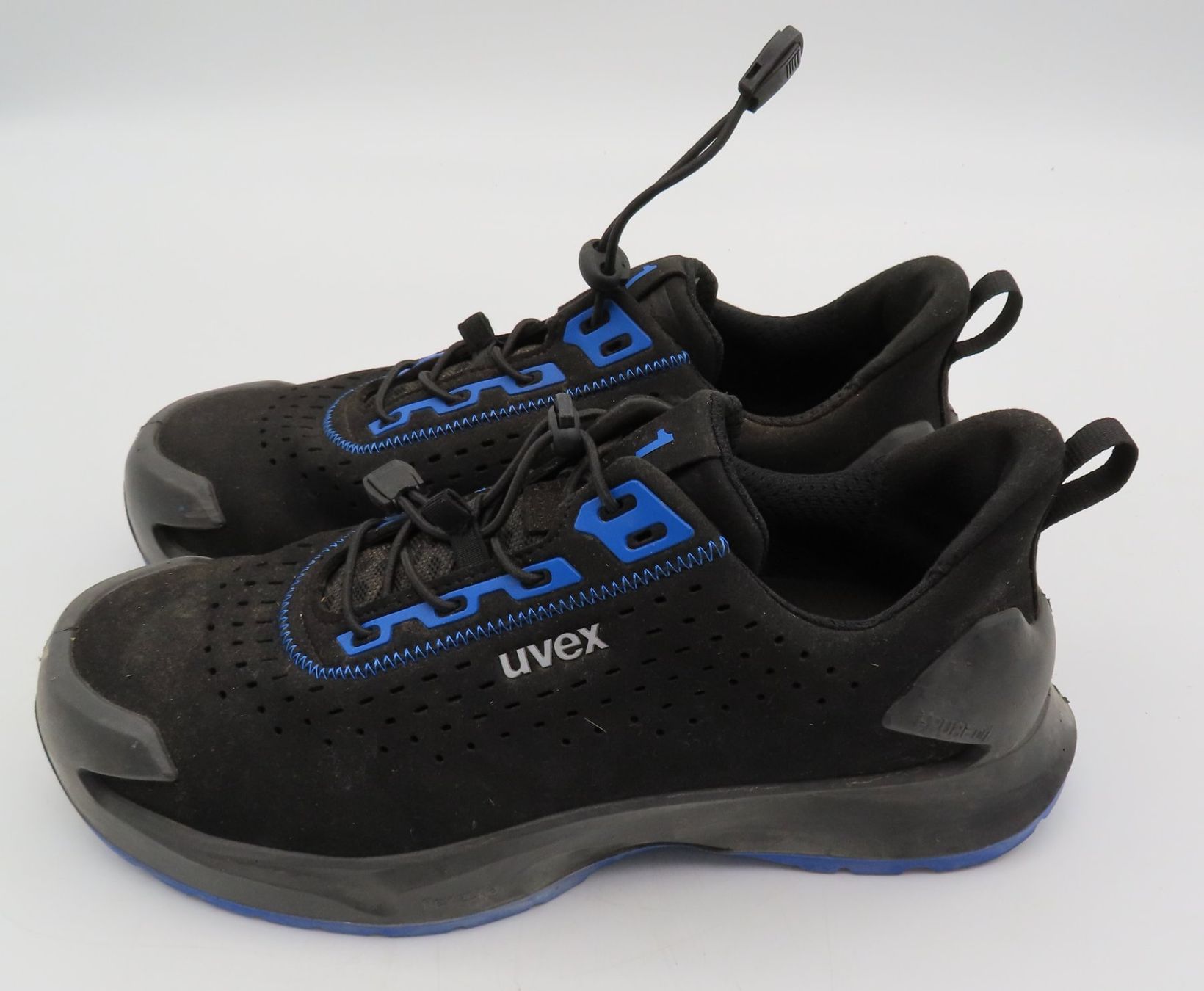 Uvex Scarpe da uomo: Schwarz-Blaue Arbeitsschuhe – Usato da Reinach BL venduto da WBZ-Flohmarkt 2