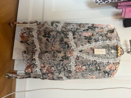Robe for love and lemons