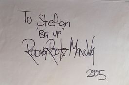 Roots Manuva Autogramm signiert Karte 20x30cm