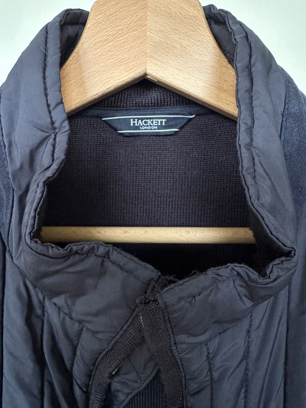 Hackett Gilets & Westen: HACKETT wasserabweisende Weste, Gr. L – Gebraucht aus Dübendorf von liism 1