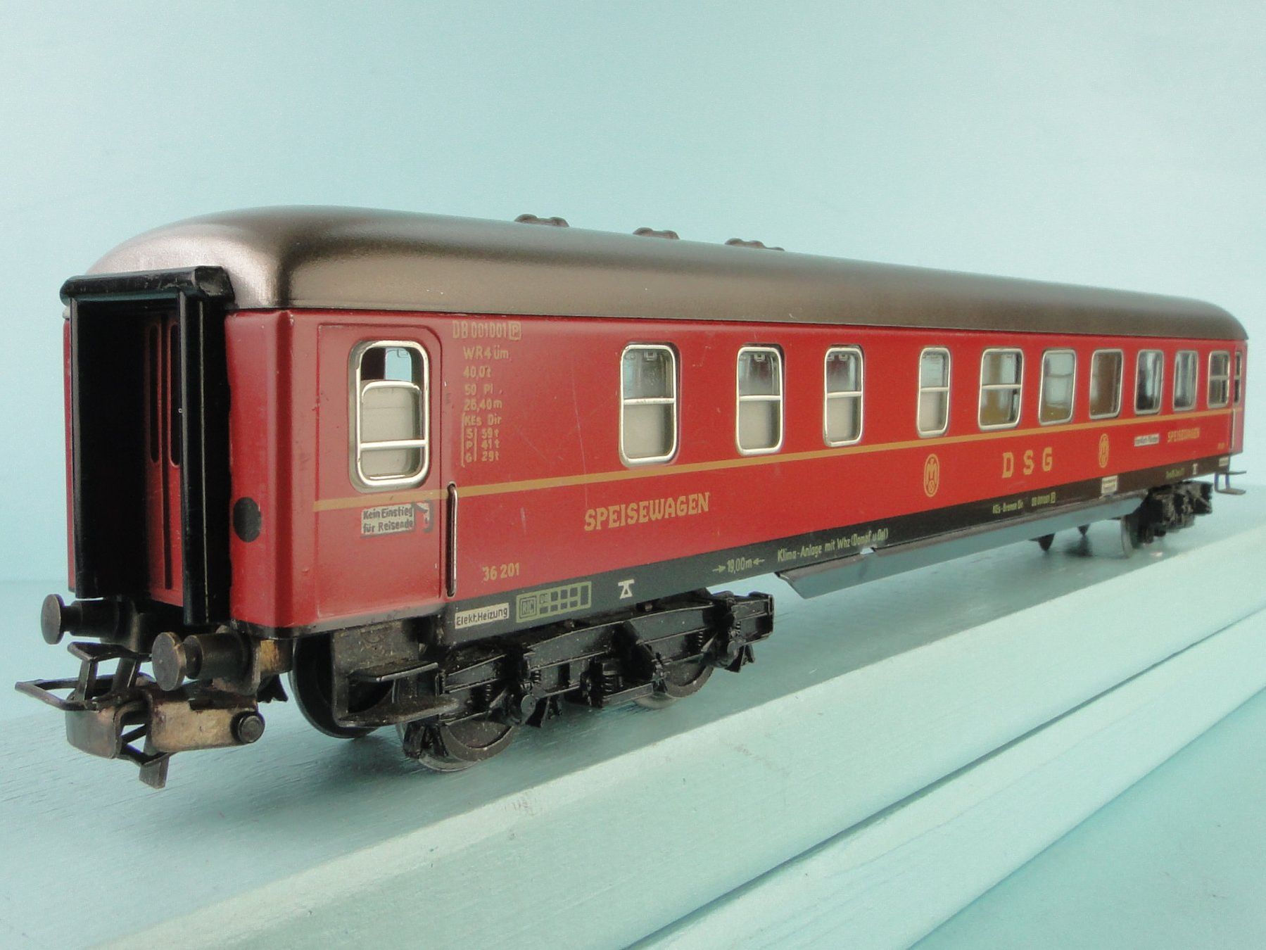 Märklin Modellini di ferrovie: Märklin 4024 DSG Speisewagen, Blech – Usato da Bülach venduto da cann11 5