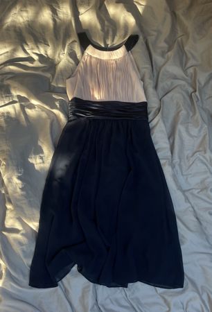 Marie Lund Kleid beige dunkelblau knielang elegant