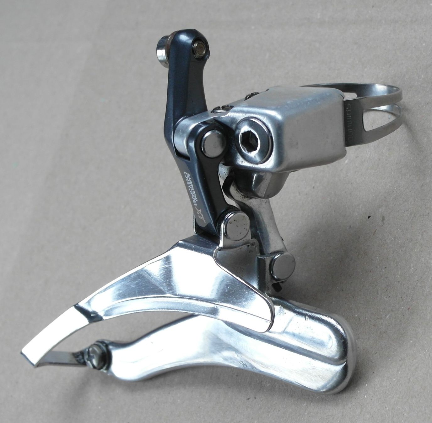 Shimano Pezzi di ricambio: Seltener MTB Umwerfer SHIMANO XT, FD-M735 down-pull ø31.8 – Usato da Däniken SO venduto da _Pharao_ 1