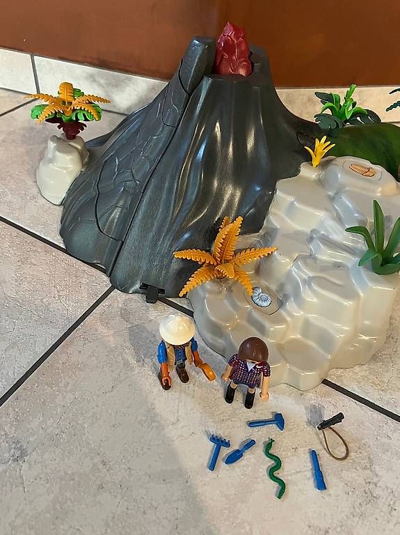 Playmobil Giocattoli: Playmobil Vulkan – Usato da Hirschthal venduto da rooblue 1