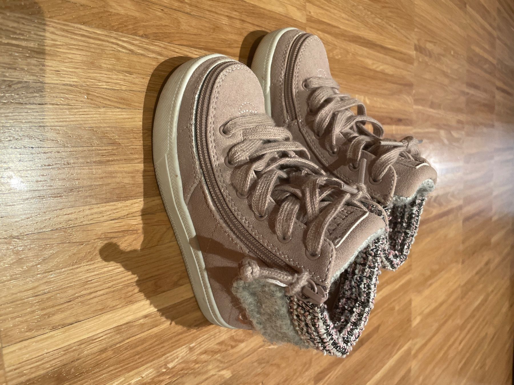 Schuhe für Mädchen: BILLY SCHUHE – Gebraucht aus Adliswil von ban_67zt