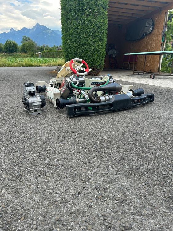 Karts: Chassis Tonykart Kz avec deux moteurs Iame Black Screamer – D'occasion à Vouvry par vidu-competition 7