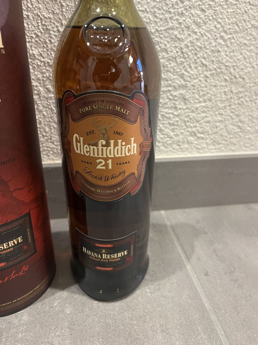 Glenfiddich Bevande alcoliche: Glenfiddich 21Y Single Malt Whisky – Nuovo e nell'imballaggio originale da Neerach venduto da fuz_8d7l 1