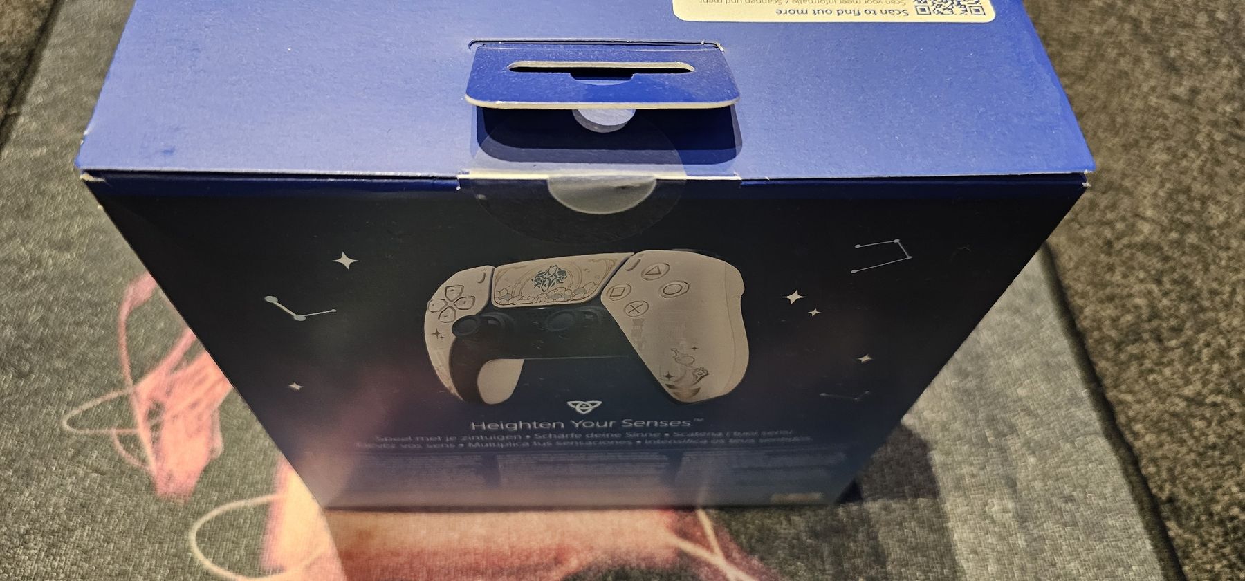 Sony Console: Genshin Impact DualSense Controller Limitierte Edition OVP – Nuovo e nell'imballaggio originale da Turbenthal venduto da Roofman28 2