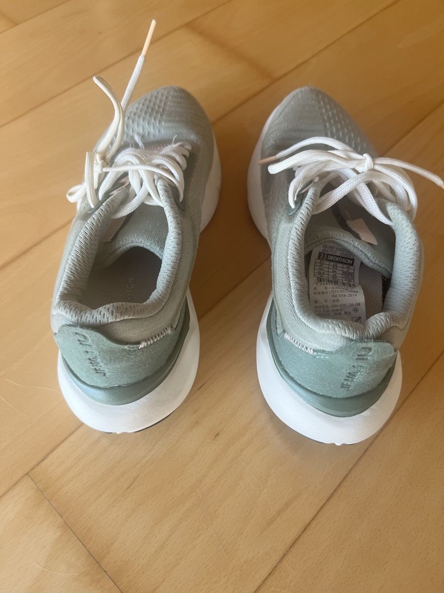 Decathlon Damenschuhe: Decathlon running shoes EU37 – Gebraucht aus Geneve von maremonte 2